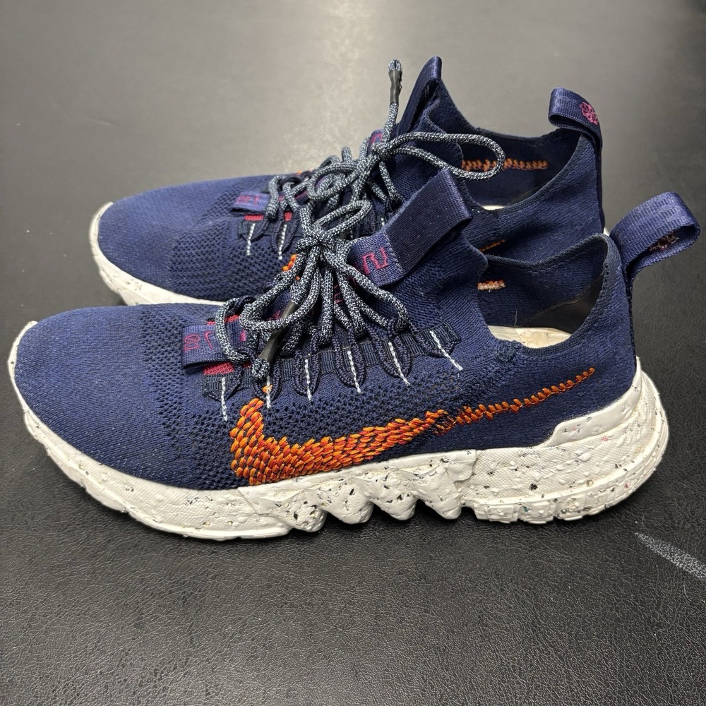 Nike Space Hippie 01 Mens Size 8 Navy Blue Orange Lightweight Shoe DN0010-400